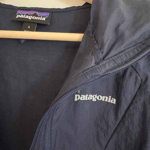 Patagonia shell jacket - Picture 2 of 4